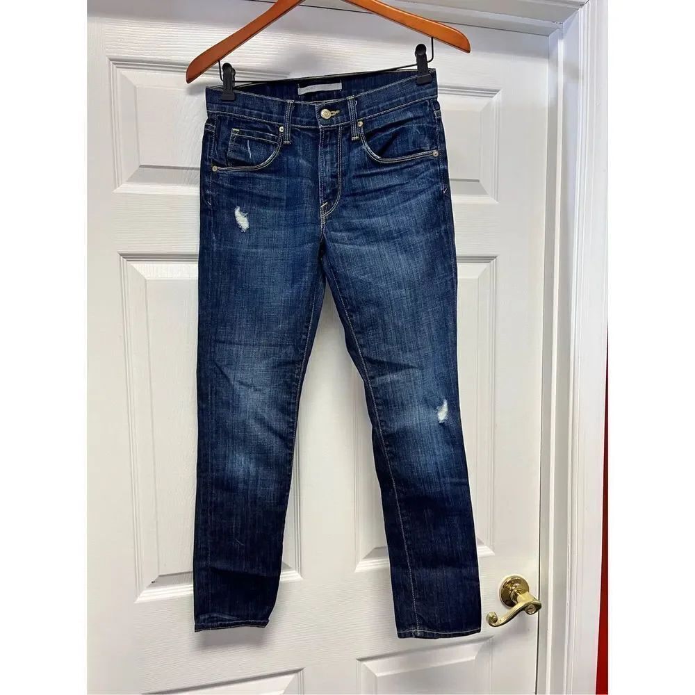 Vince. Slim Distressed Taper Leg Jeans sz 25 EUC